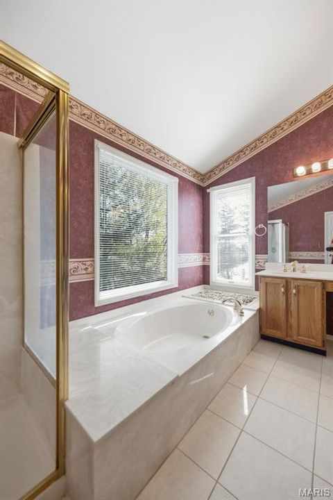 Tiny photo for 1823 York Ridge Court, Chesterfield, MO 63017 (MLS # 26020934)