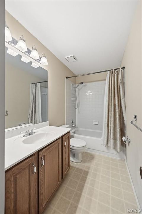 Tiny photo for 1823 York Ridge Court, Chesterfield, MO 63017 (MLS # 26020934)