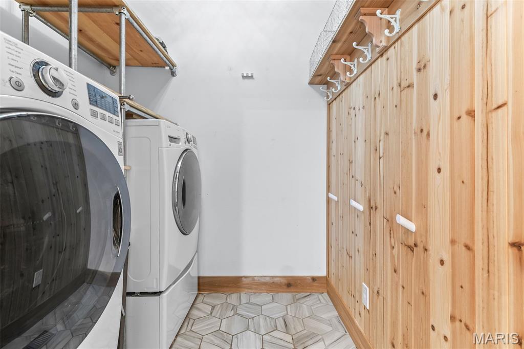 Sugar Spgs - Residential