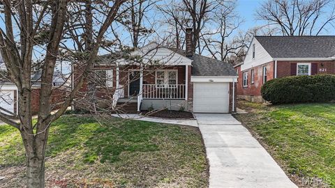 Tiny photo for 819 Blossom Lane, Rock Hill, MO 63119 (MLS # 26031433)