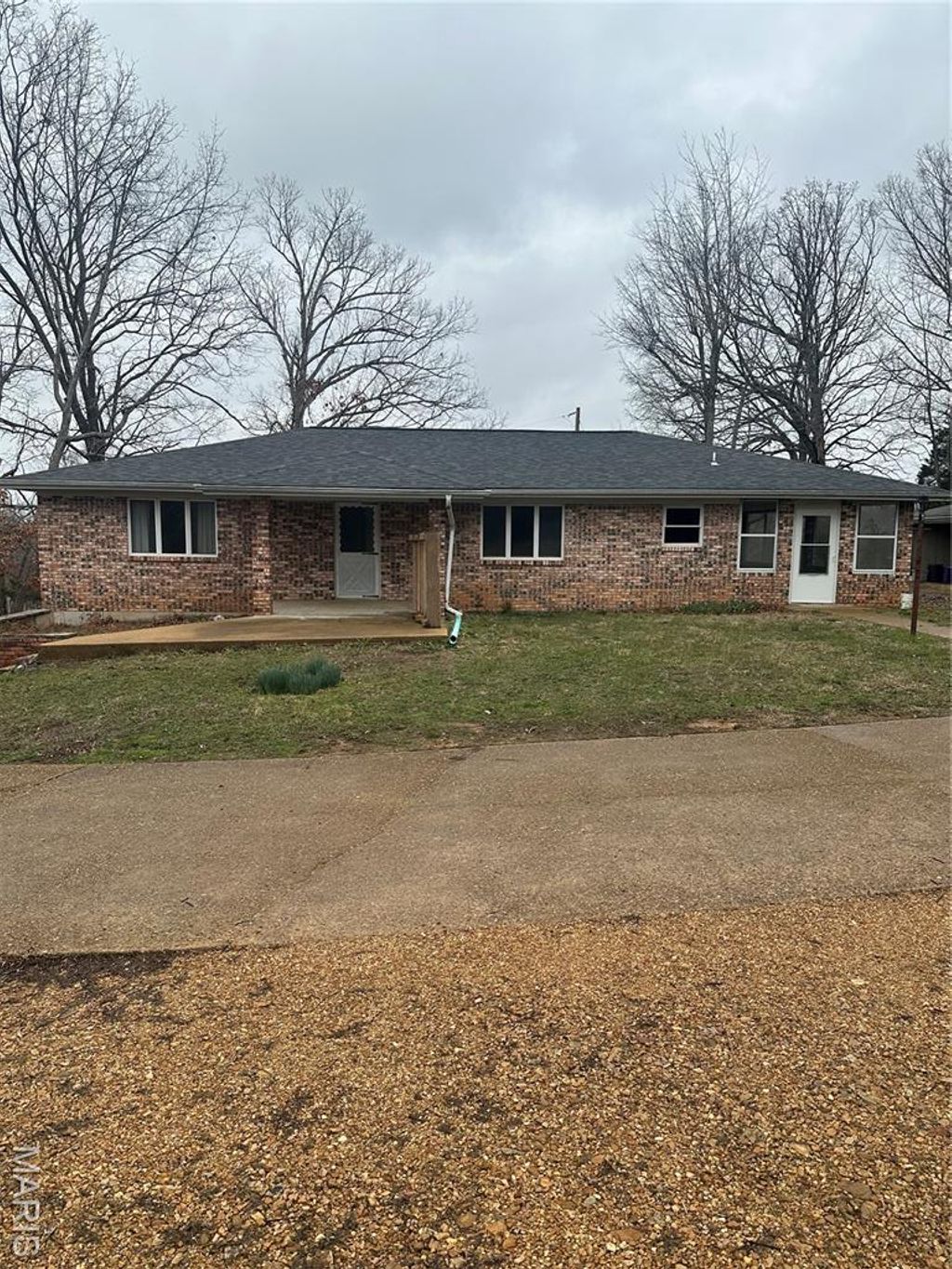 Photo of 1305 State Highway 142 E, Doniphan, MO 63935 (MLS # 26012942)