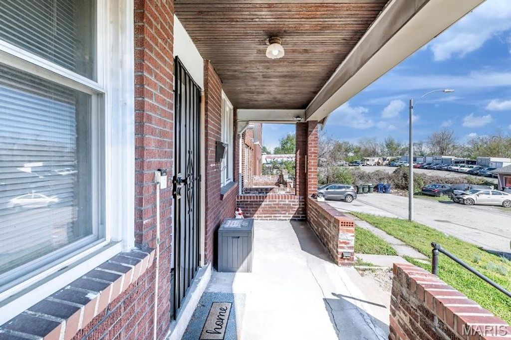 Photo of 4273 Oleatha Avenue, St Louis, MO 63116 (MLS # 26028967)