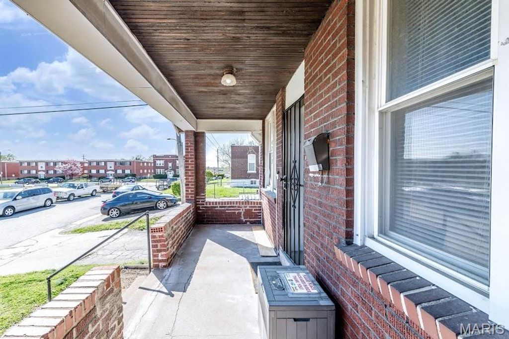 Photo of 4273 Oleatha Avenue, St Louis, MO 63116 (MLS # 26028967)