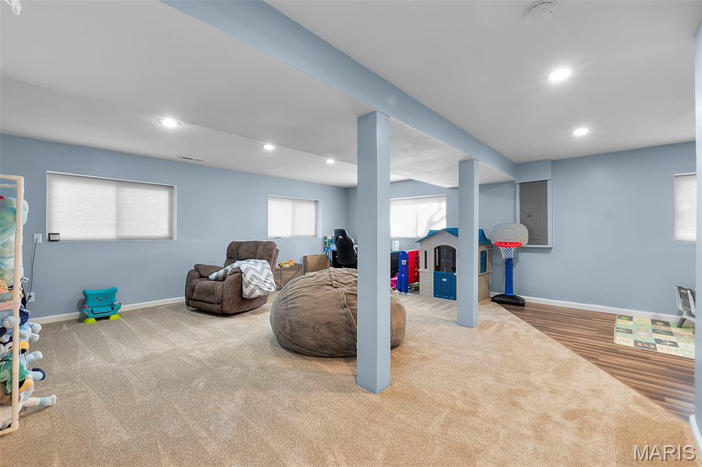 Lakeview Estate - Residential