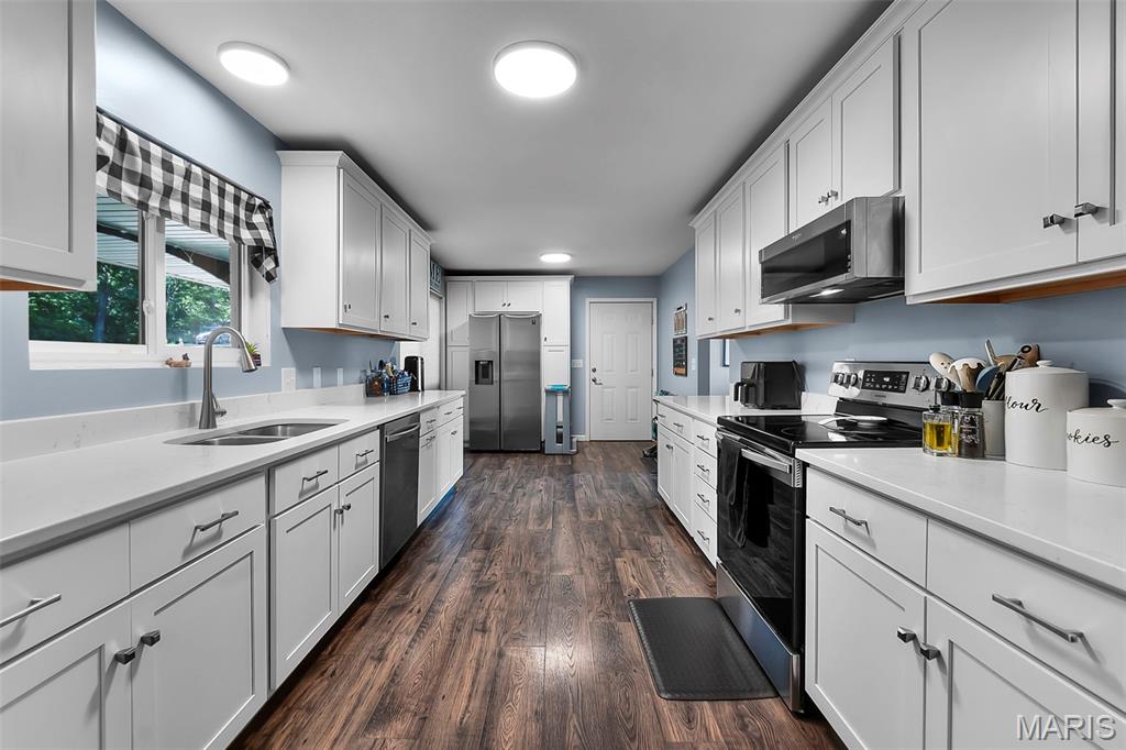 Lakeview Estate - Residential