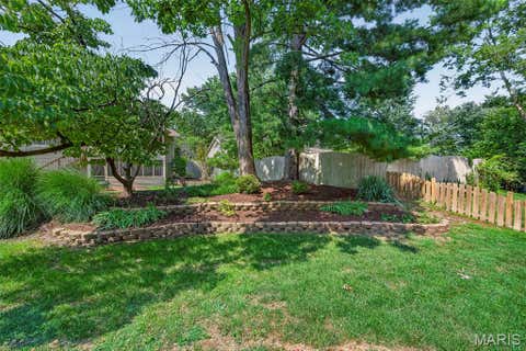 Tiny photo for 15261 Kempwood Drive, Chesterfield, MO 63017 (MLS # 26051663)