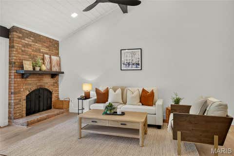 Tiny photo for 15261 Kempwood Drive, Chesterfield, MO 63017 (MLS # 26051663)