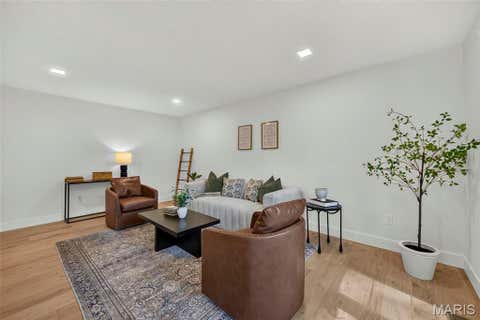 Tiny photo for 15261 Kempwood Drive, Chesterfield, MO 63017 (MLS # 26051663)