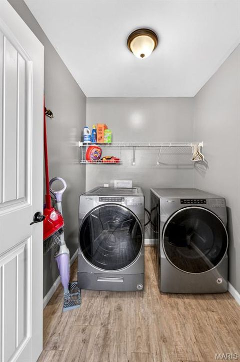 Tiny photo for 101 Kensington Palace Drive, Troy, MO 63379 (MLS # 26006138)