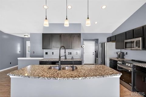 Tiny photo for 101 Kensington Palace Drive, Troy, MO 63379 (MLS # 26006138)