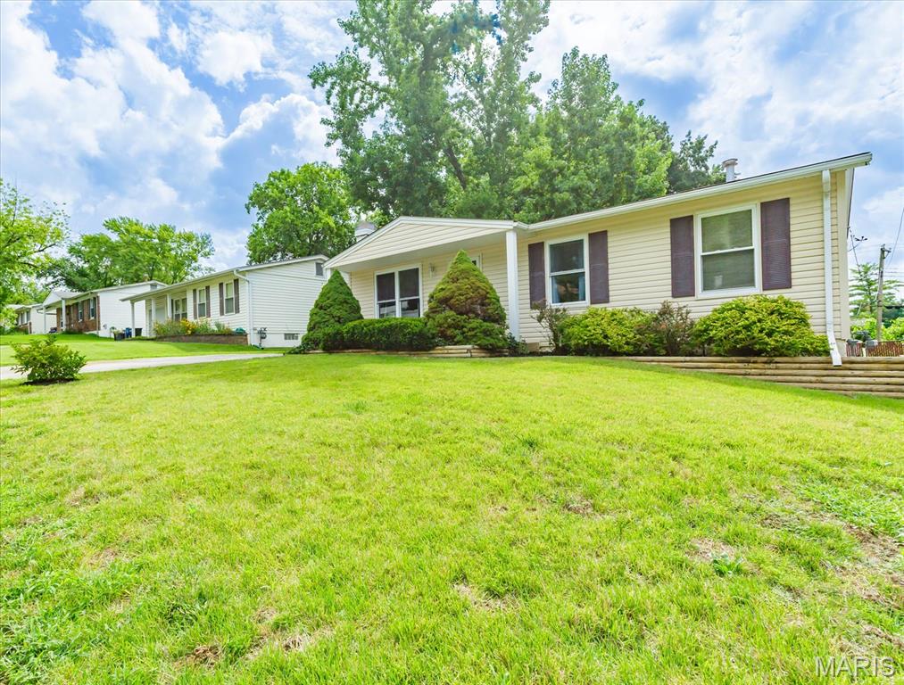 5407 Ville Rosa Lane