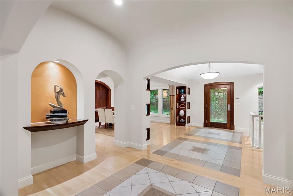 Ladue Downs 1 - Residential