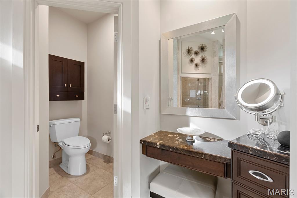 Ladue Downs 1 - Residential