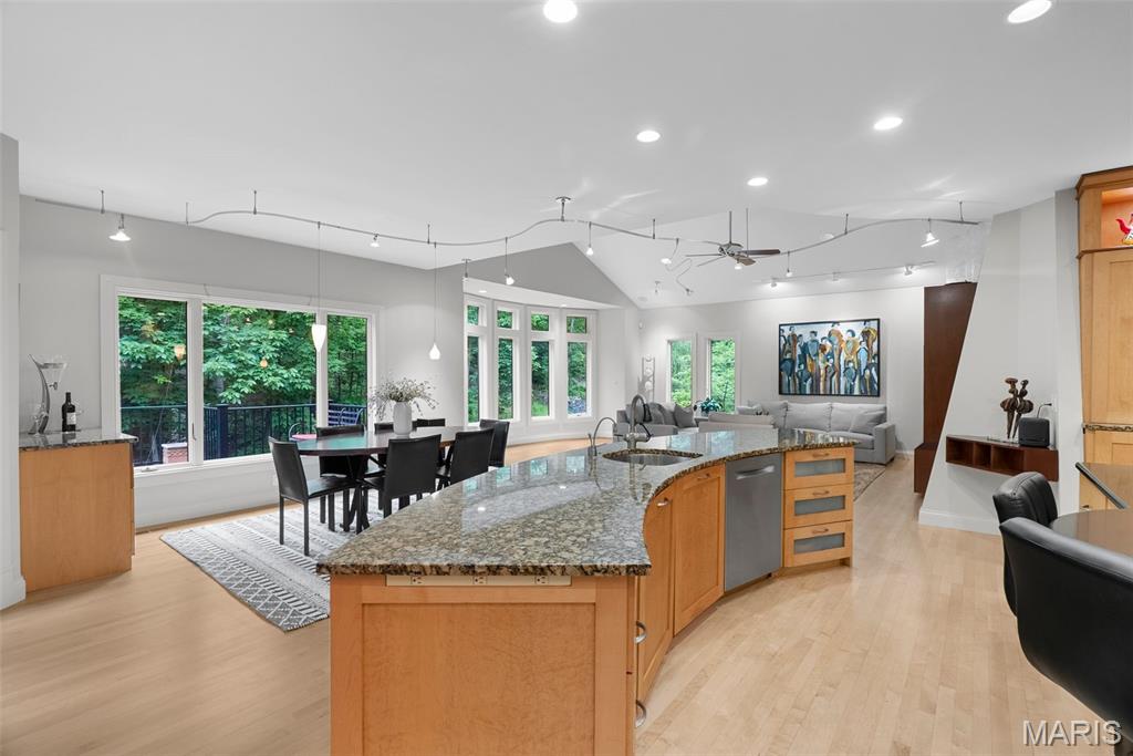 Ladue Downs 1 - Residential