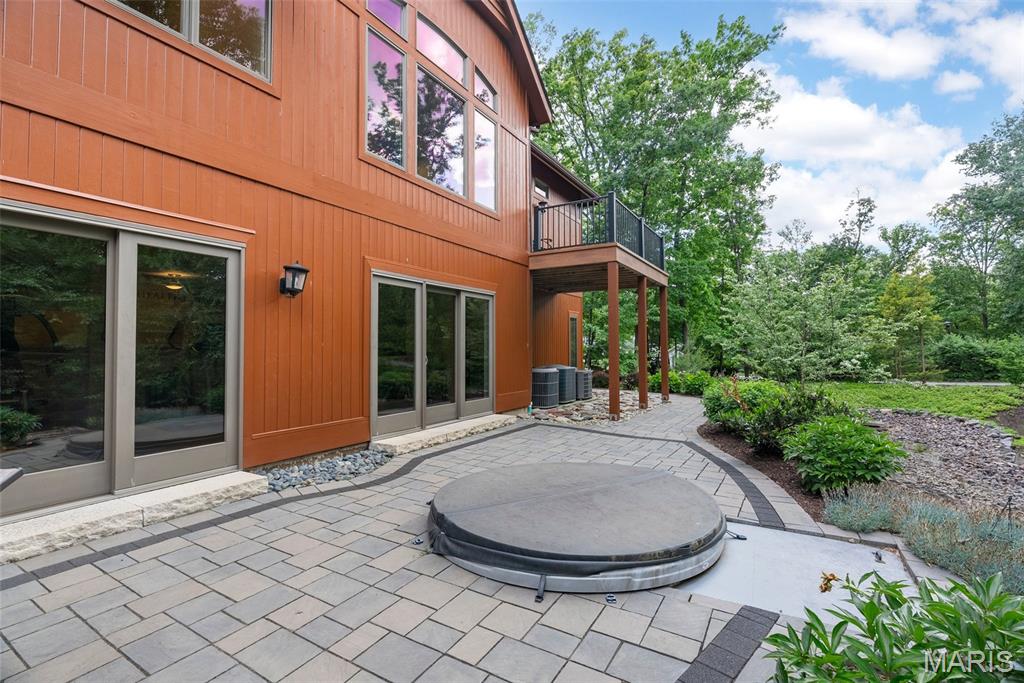 Ladue Downs 1 - Residential