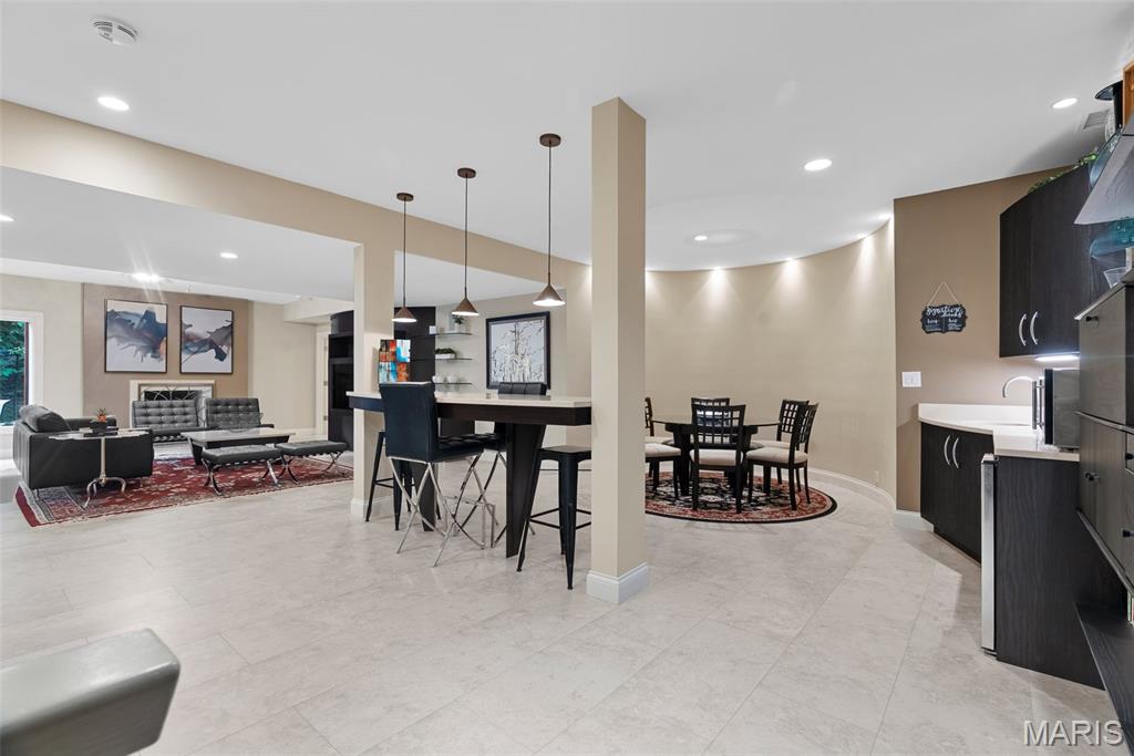 Ladue Downs 1 - Residential