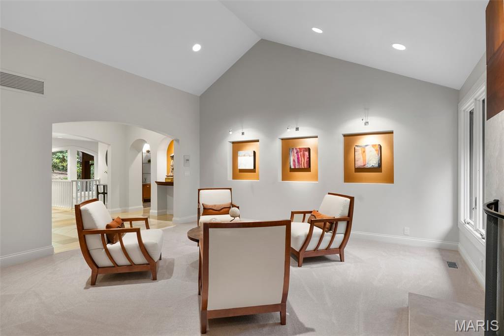 Ladue Downs 1 - Residential