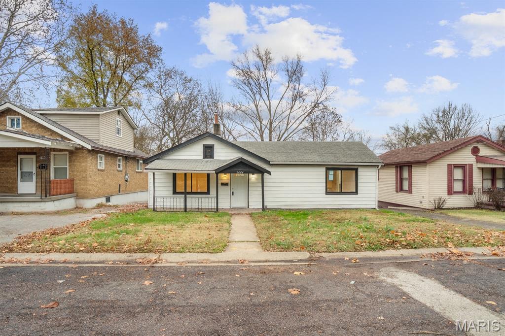 Jennings, Missouri 63136, United States, 2 Bedrooms Bedrooms, ,1 BathroomBathrooms,Residential,Active,152134