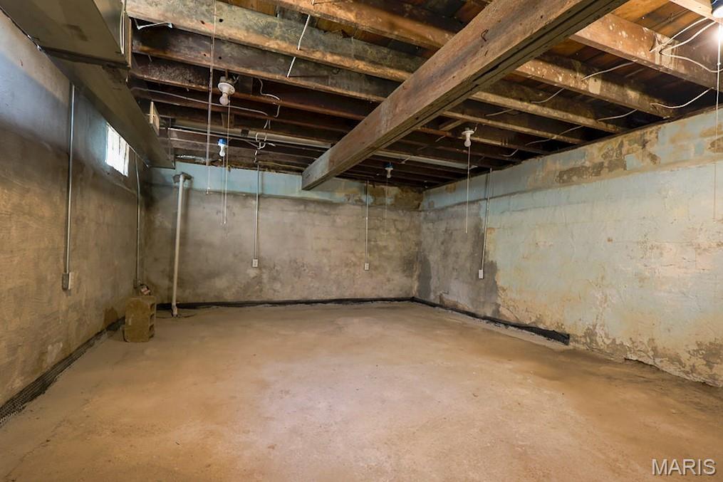 Jennings, Missouri 63136, United States, 2 Bedrooms Bedrooms, ,1 BathroomBathrooms,Residential,Active,152134