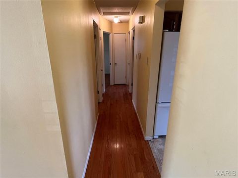 Tiny photo for 512 Bryan Avenue, Kirkwood, MO 63122 (MLS # 26026742)