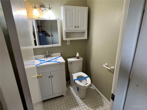 Tiny photo for 512 Bryan Avenue, Kirkwood, MO 63122 (MLS # 26026742)