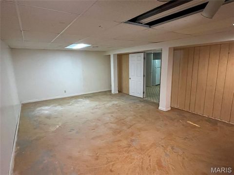 Tiny photo for 512 Bryan Avenue, Kirkwood, MO 63122 (MLS # 26026742)