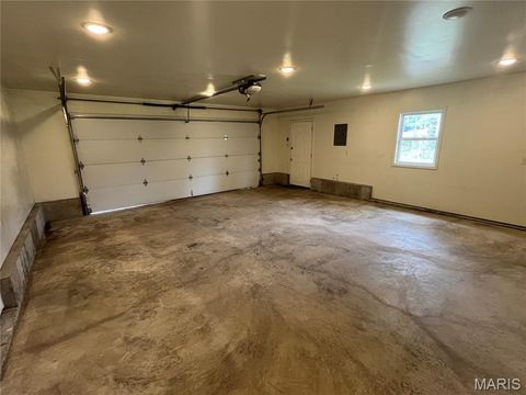 Tiny photo for 512 Bryan Avenue, Kirkwood, MO 63122 (MLS # 26026742)