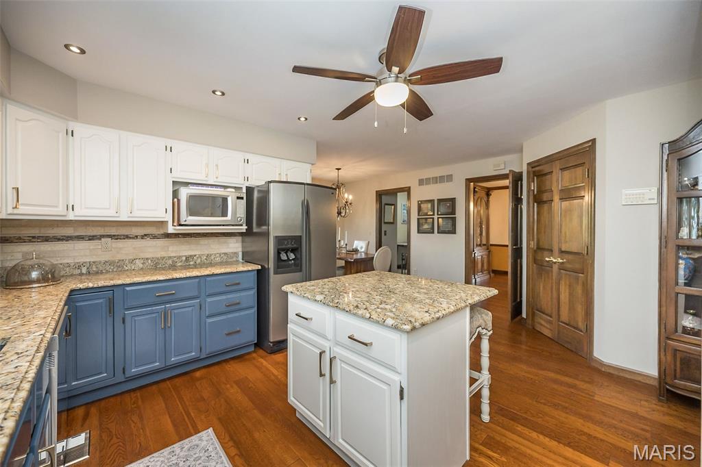 1553 Ridge Road