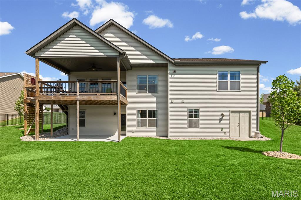 8048 Radcliffe Place