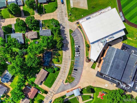 Tiny photo for 711 Chopin Drive, Kirkwood, MO 63122 (MLS # 26033702)