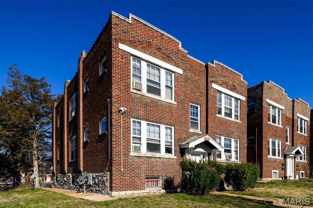 Michigan Heights Condo - Residential Income