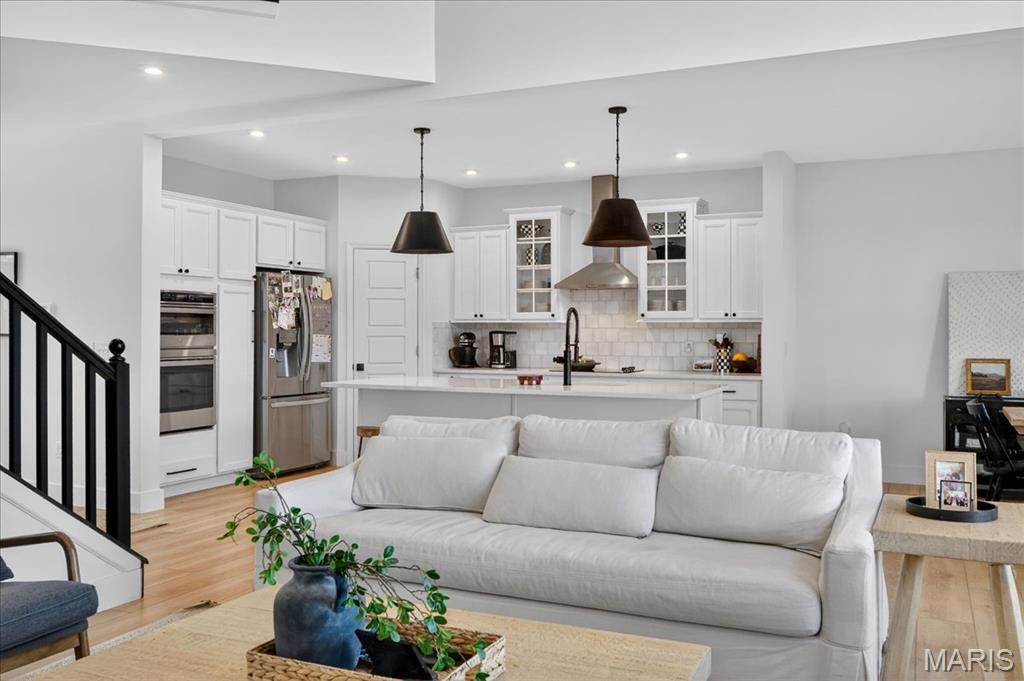 Streets Of Caledonia #3 - Residential