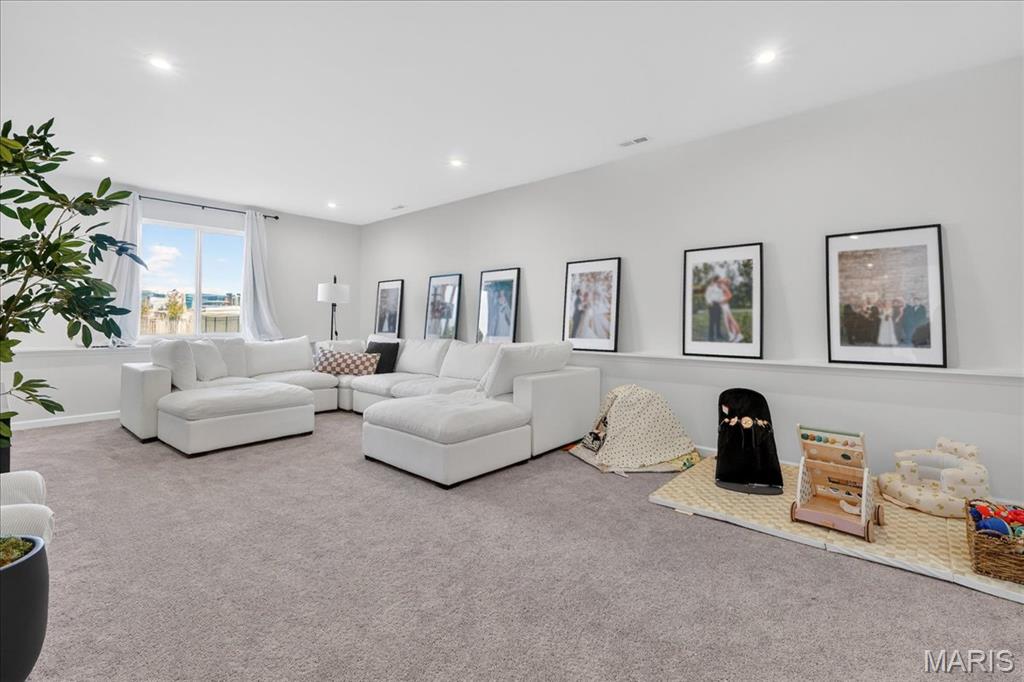 Streets Of Caledonia #3 - Residential