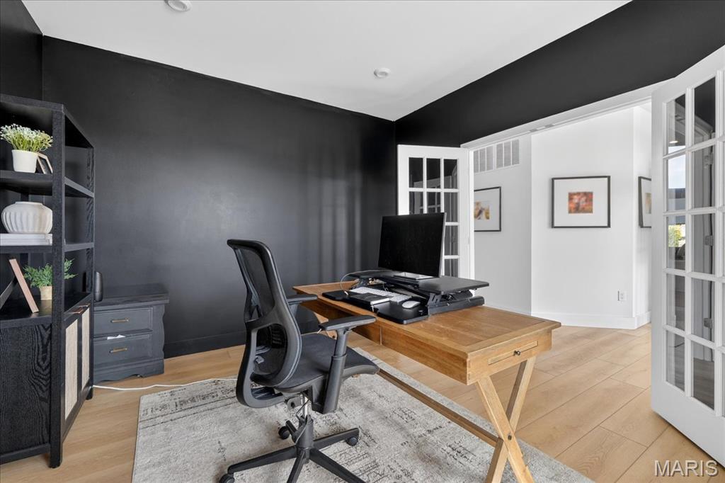 Streets Of Caledonia #3 - Residential