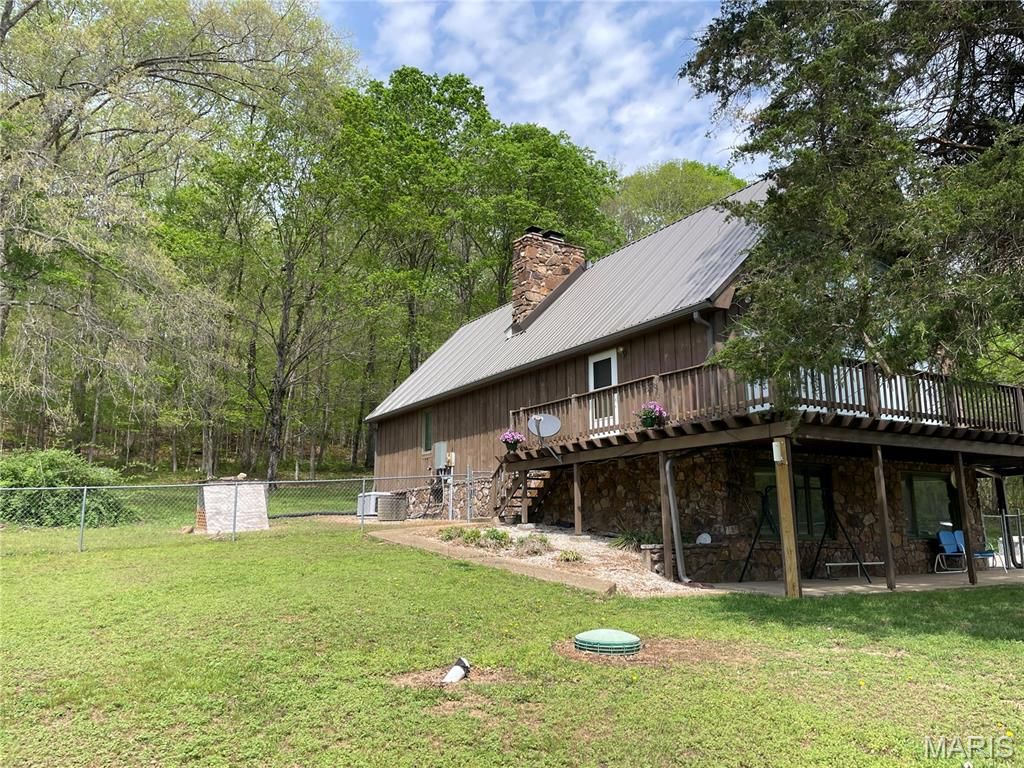 Photo of 1027 Wayne 537, Greenville, MO 63944 (MLS # 26023141)