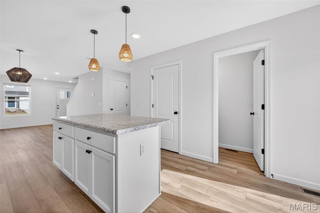 Streets Of Caledonia #5 - Residential