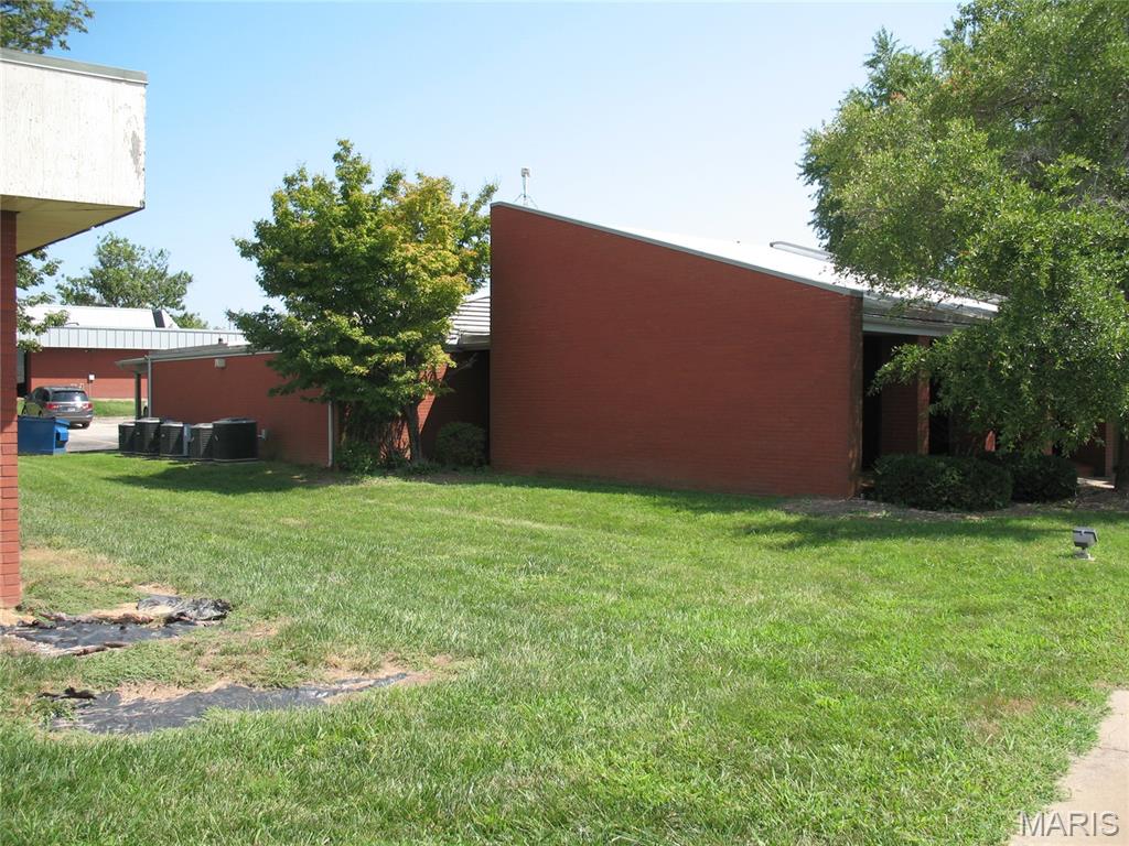 0000 - Commercial Sale