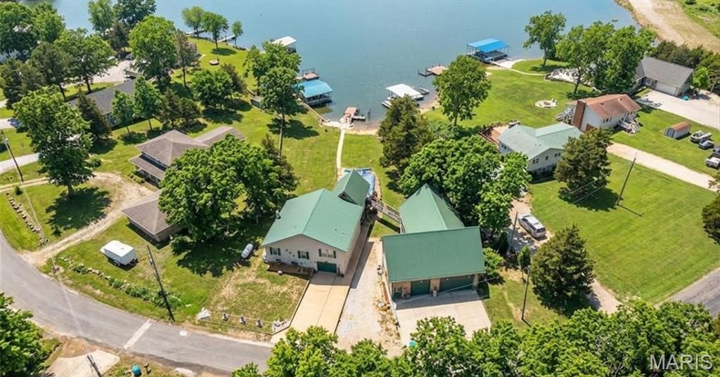 Photo of 919 Lakeshore Drive, Cuba, MO 65453 (MLS # 26028448)