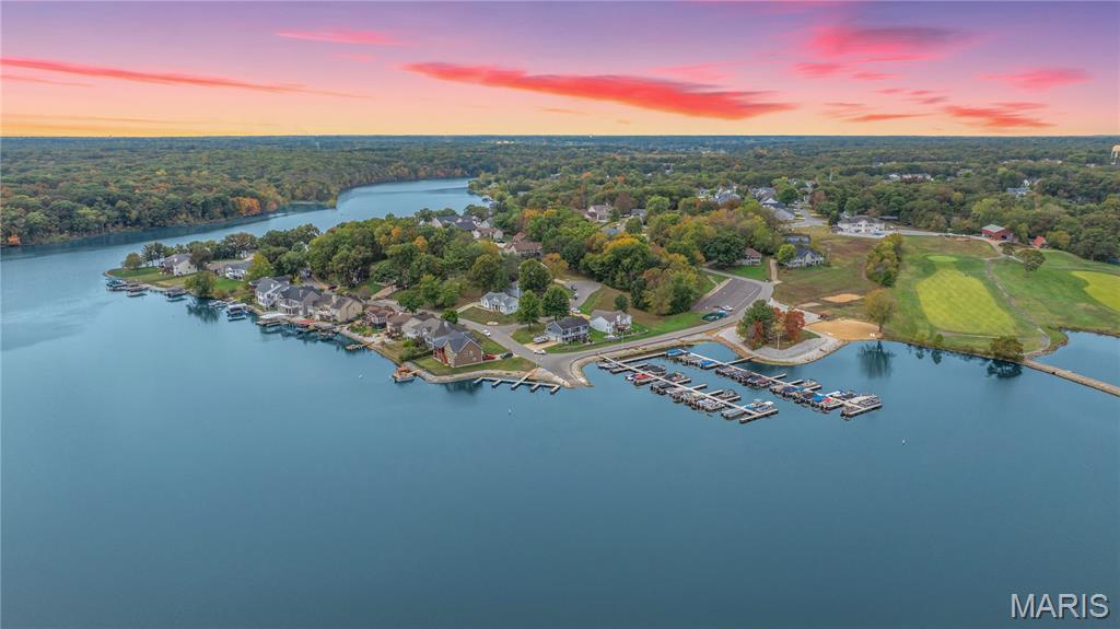 10107 Greenbriar Court