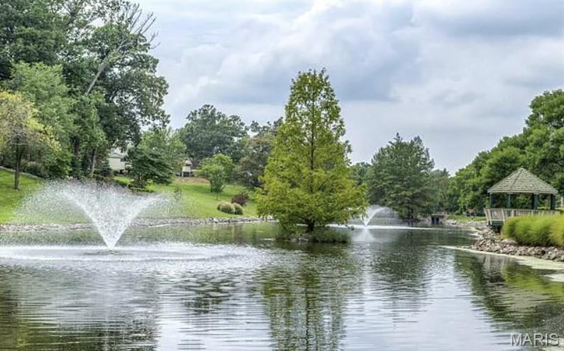 Brentwood Forest Condo Ph Eight - Residential