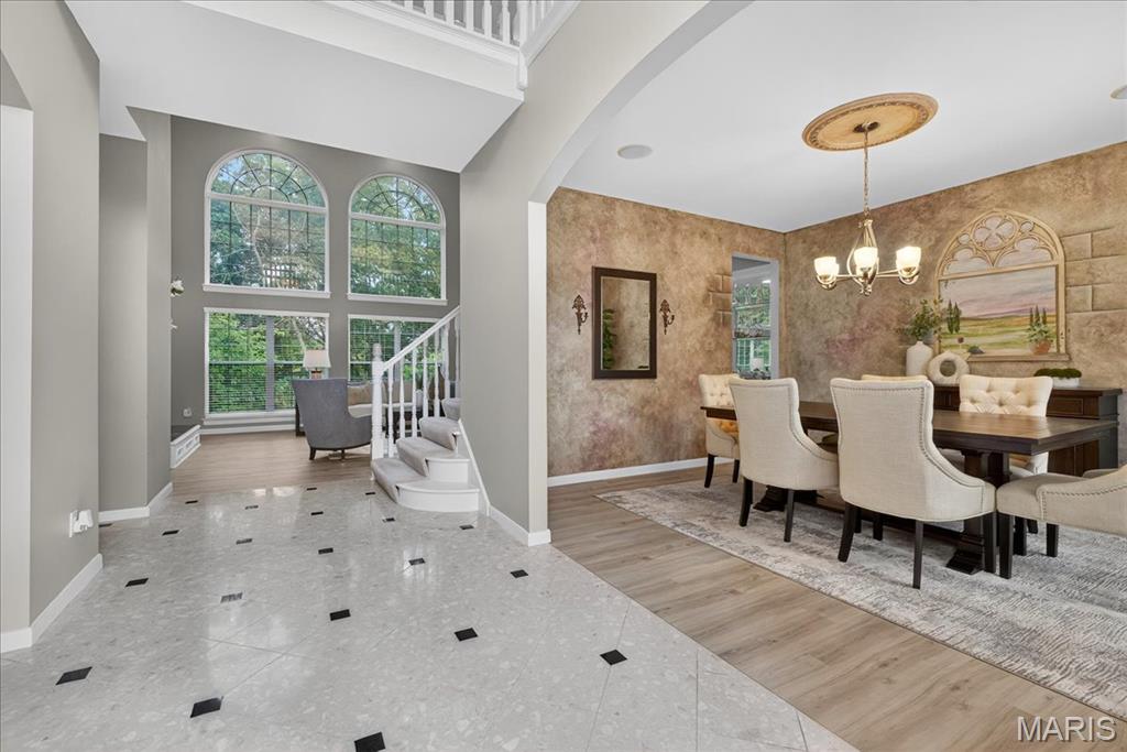17600 Gardenview Manor Circle