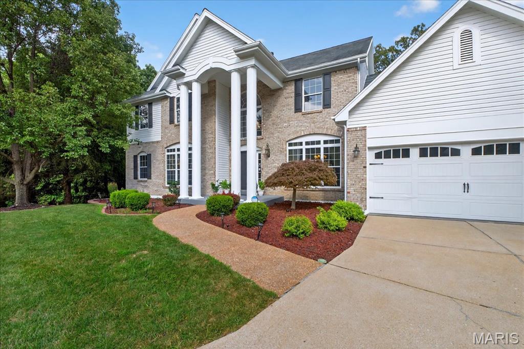 17600 Gardenview Manor Circle