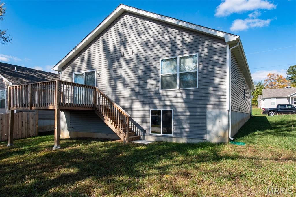 Photo of 1666 Missouri Avenue, Pacific, MO 63069 (MLS # 25072772)