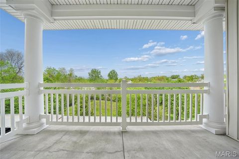 Photo of 1507 S Old Highway 94 #406, St Charles, MO 63303 (MLS # 26017921)