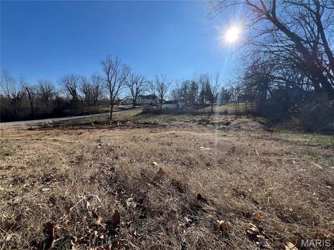 274 E 2nd Street Moscow Mills MO 63362