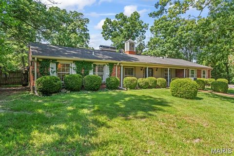 Tiny photo for 8 Balcon Estate, Creve Coeur, MO 63141 (MLS # 26013570)