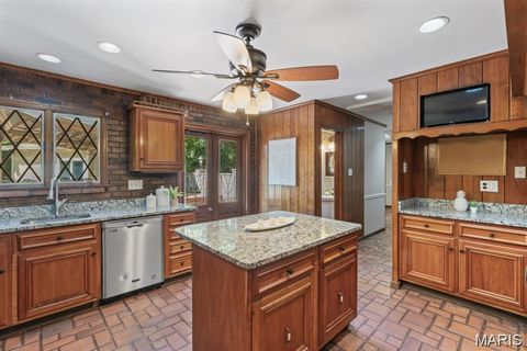 Tiny photo for 8 Balcon Estate, Creve Coeur, MO 63141 (MLS # 26013570)