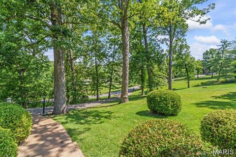 Tiny photo for 8 Balcon Estate, Creve Coeur, MO 63141 (MLS # 26013570)