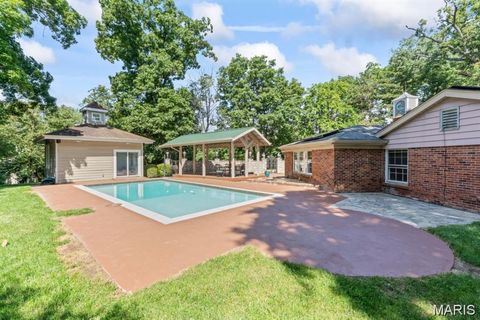 Tiny photo for 8 Balcon Estate, Creve Coeur, MO 63141 (MLS # 26013570)