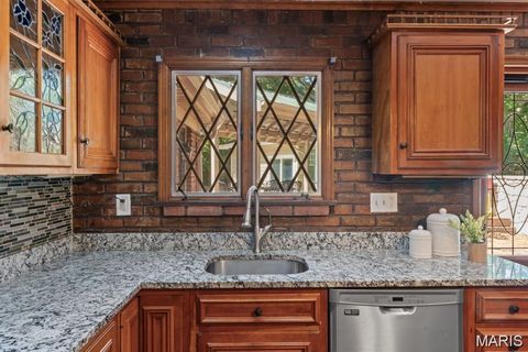 Tiny photo for 8 Balcon Estate, Creve Coeur, MO 63141 (MLS # 26013570)